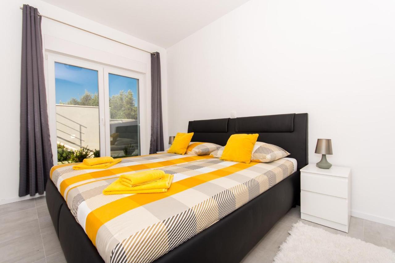 Apartment Julia Trogir Dış mekan fotoğraf